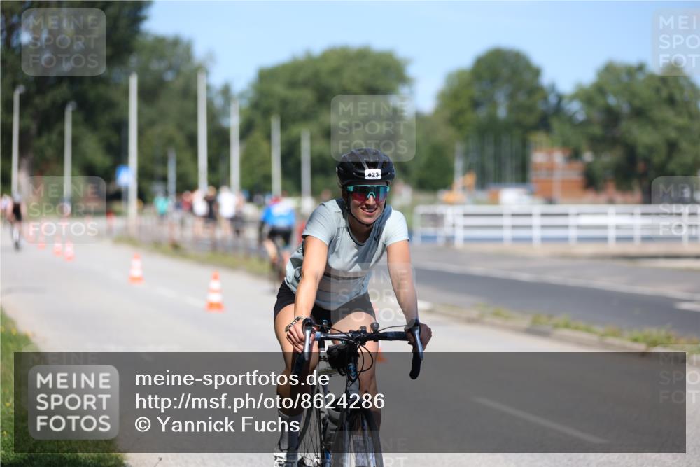 17.08.2025 - KN Förde Triathlon 2025 Yannick Fuchs http://msf.ph/oto/8624286 17.08.2025 11:27:44 Radfahren 268, 299, 319, 361, 382, 615, 618, 623, 624, 628, 332, 361, 608, 636 meine-sportfotos.de