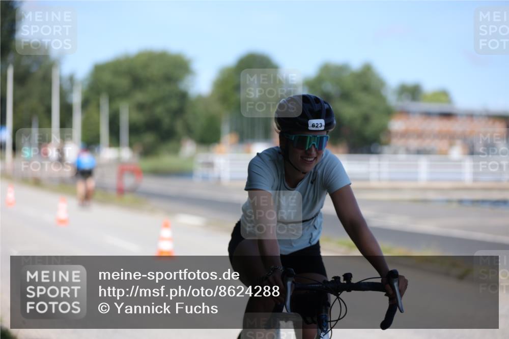17.08.2025 - KN Förde Triathlon 2025 Yannick Fuchs http://msf.ph/oto/8624288 17.08.2025 11:27:44 Radfahren 268, 299, 319, 361, 382, 615, 618, 623, 624, 628, 332, 361, 608, 636 meine-sportfotos.de