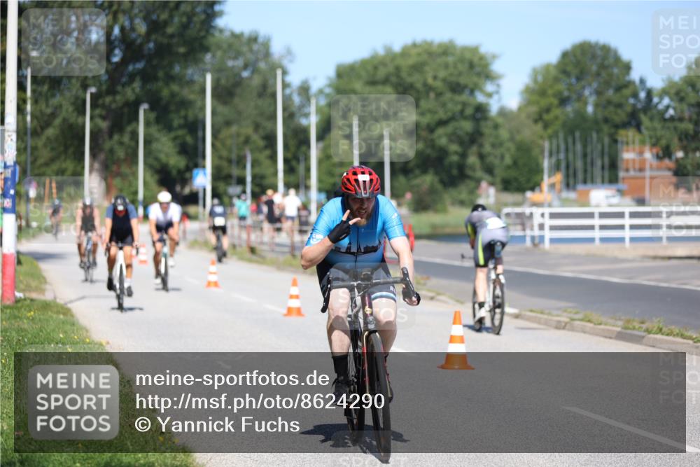 17.08.2025 - KN Förde Triathlon 2025 Yannick Fuchs http://msf.ph/oto/8624290 17.08.2025 11:27:53 Radfahren 264, 282, 319, 320, 323, 382, 615, 618, 624, 627, 268, 299, 623, 628 meine-sportfotos.de