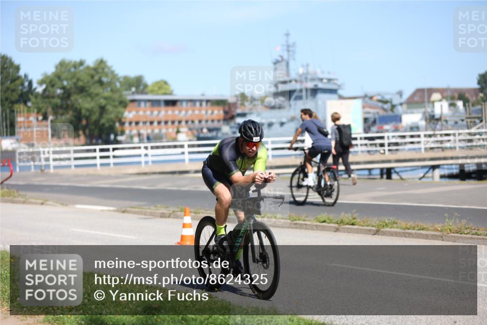 17.08.2025 - KN Förde Triathlon 2025 Yannick Fuchs http://msf.ph/oto/8624325 17.08.2025 11:29:32 Radfahren 264, 316, 319, 320, 376, 628, 631, 270, 299, 319 meine-sportfotos.de