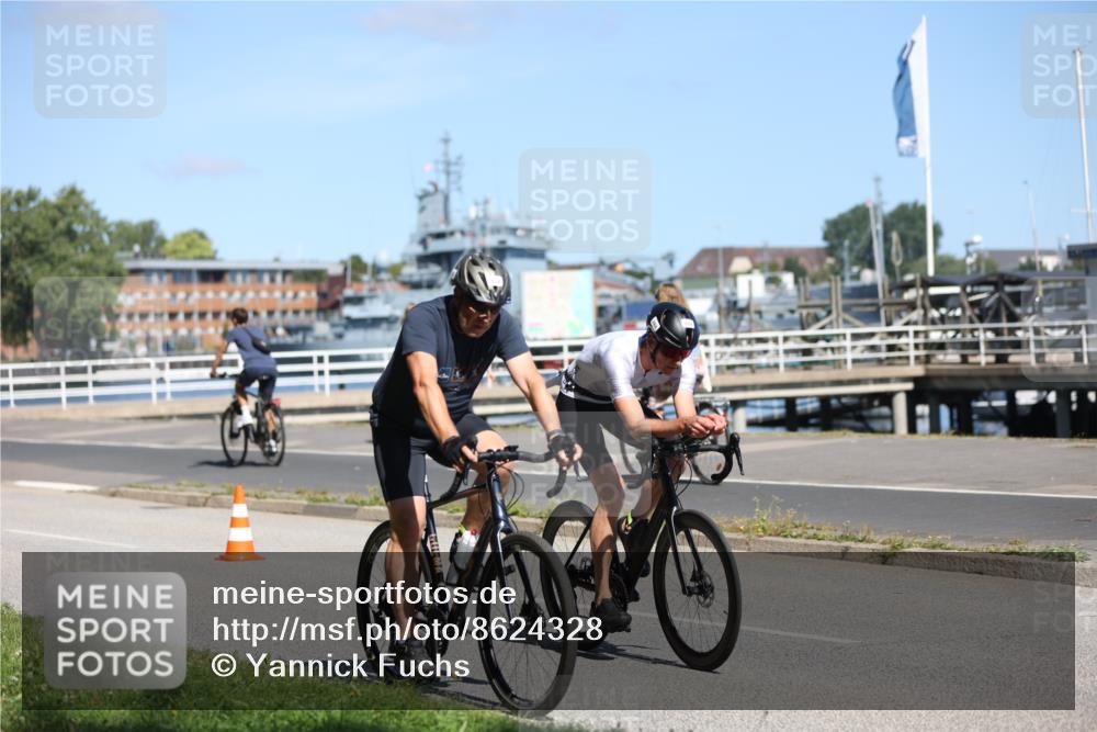 17.08.2025 - KN Förde Triathlon 2025 Yannick Fuchs http://msf.ph/oto/8624328 17.08.2025 11:29:33 Radfahren 264, 316, 320, 376, 628, 631, 270, 299, 319 meine-sportfotos.de