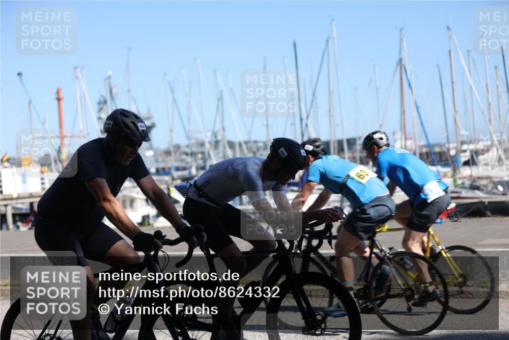 17.08.2025 - KN Förde Triathlon 2025 Yannick Fuchs http://msf.ph/oto/8624332 17.08.2025 11:29:34 Radfahren 264, 316, 320, 376, 628, 631, 299, 319, 376 meine-sportfotos.de