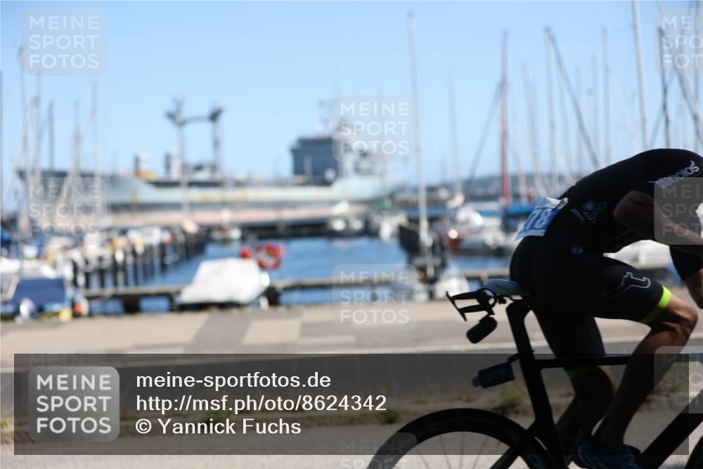 17.08.2025 - KN Förde Triathlon 2025 Yannick Fuchs http://msf.ph/oto/8624342 17.08.2025 11:30:22 Radfahren 272, 278, 338, 390, 602 meine-sportfotos.de