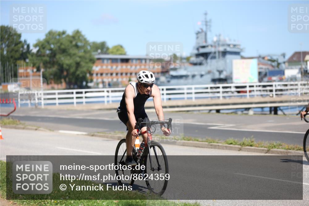 17.08.2025 - KN Förde Triathlon 2025 Yannick Fuchs http://msf.ph/oto/8624359 17.08.2025 11:31:06 Radfahren 275, 287, 302, 312, 325, 334, 607, 631, 270, 334 meine-sportfotos.de