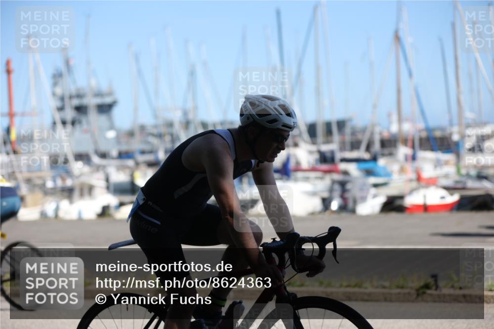 17.08.2025 - KN Förde Triathlon 2025 Yannick Fuchs http://msf.ph/oto/8624363 17.08.2025 11:31:07 Radfahren 267, 275, 287, 302, 312, 325, 607, 631, 270, 334 meine-sportfotos.de