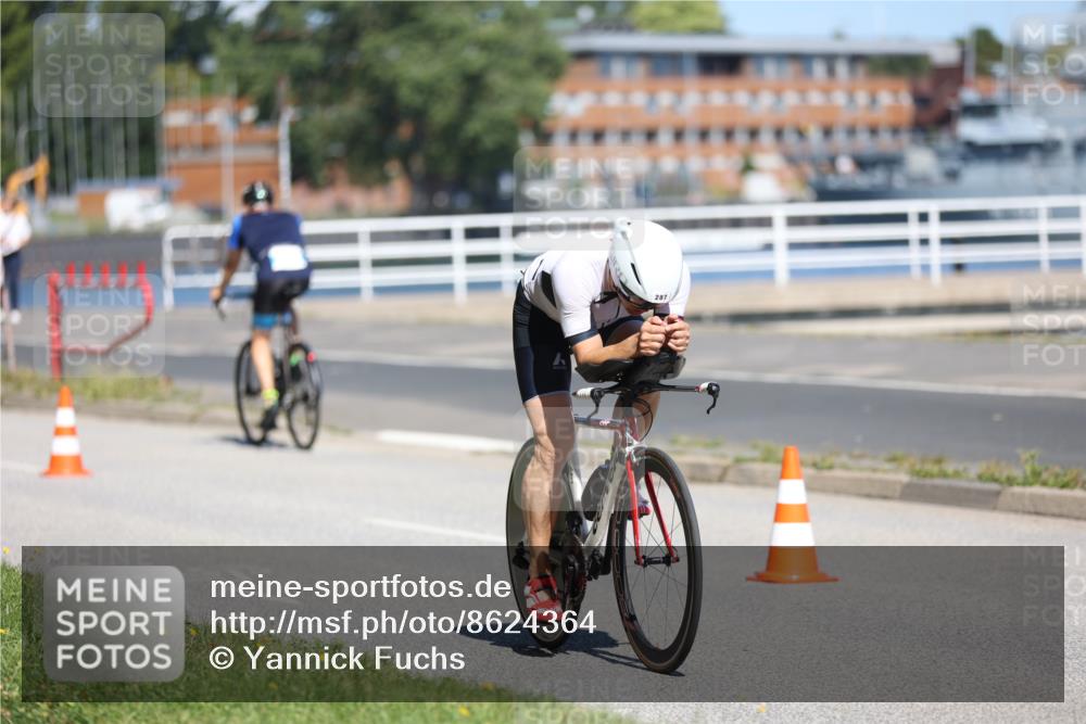 17.08.2025 - KN Förde Triathlon 2025 Yannick Fuchs http://msf.ph/oto/8624364 17.08.2025 11:31:11 Radfahren 267, 275, 287, 302, 631, 302, 312, 325, 334, 607 meine-sportfotos.de