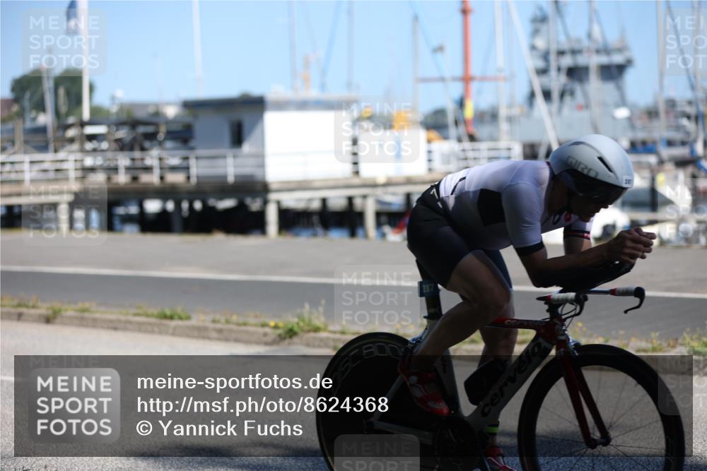 17.08.2025 - KN Förde Triathlon 2025 Yannick Fuchs http://msf.ph/oto/8624368 17.08.2025 11:31:12 Radfahren 267, 275, 287, 631, 302, 312, 325, 334, 607 meine-sportfotos.de