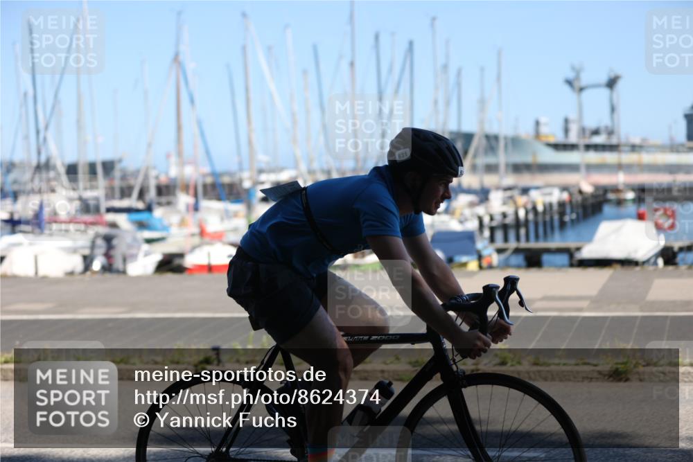 17.08.2025 - KN Förde Triathlon 2025 Yannick Fuchs http://msf.ph/oto/8624374 17.08.2025 11:31:14 Radfahren 267, 275, 287, 631, 641, 302, 312, 325, 607 meine-sportfotos.de