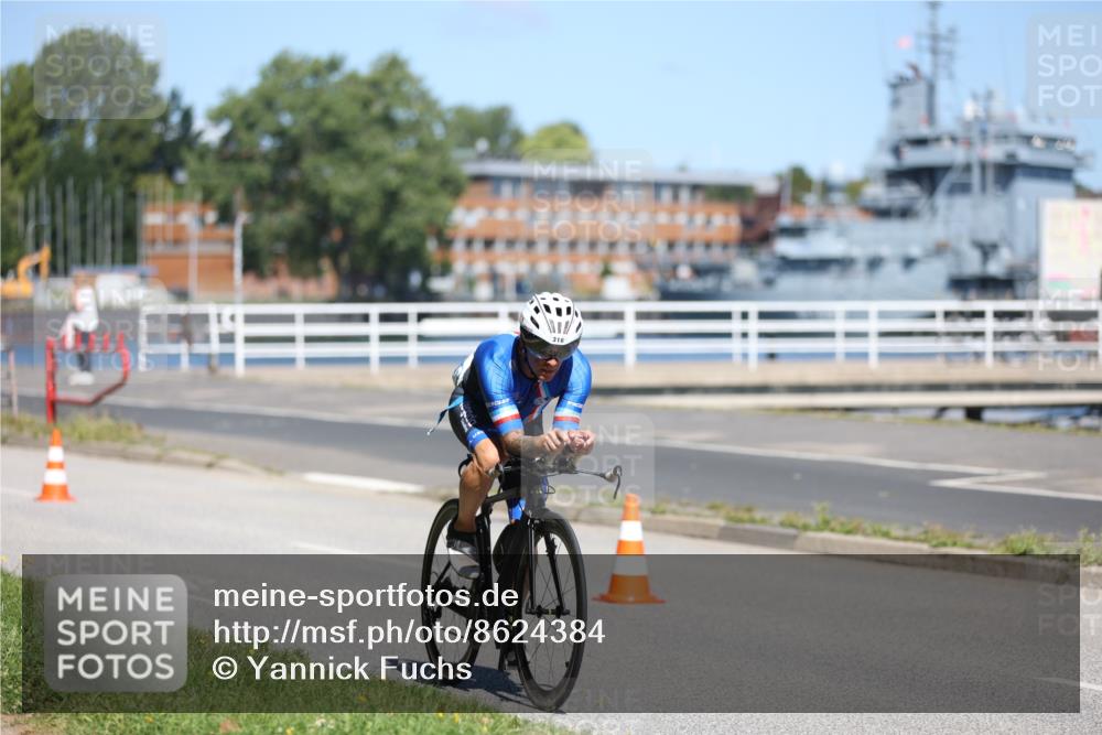 17.08.2025 - KN Förde Triathlon 2025 Yannick Fuchs http://msf.ph/oto/8624384 17.08.2025 11:31:23 Radfahren 265, 316, 376, 605, 641, 267, 631 meine-sportfotos.de