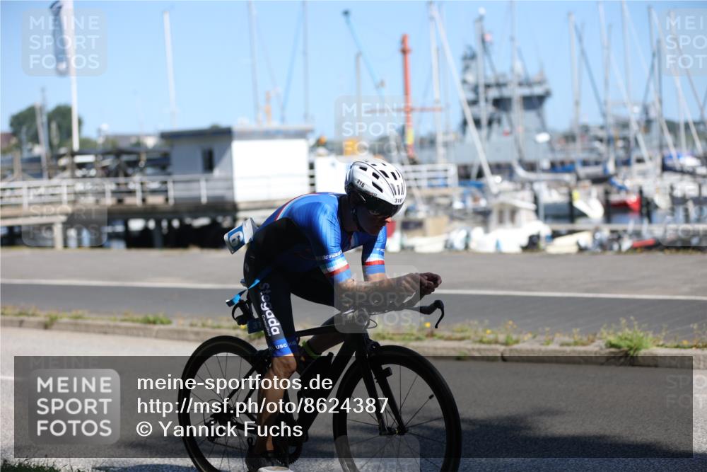 17.08.2025 - KN Förde Triathlon 2025 Yannick Fuchs http://msf.ph/oto/8624387 17.08.2025 11:31:24 Radfahren 265, 316, 376, 605, 641, 267 meine-sportfotos.de