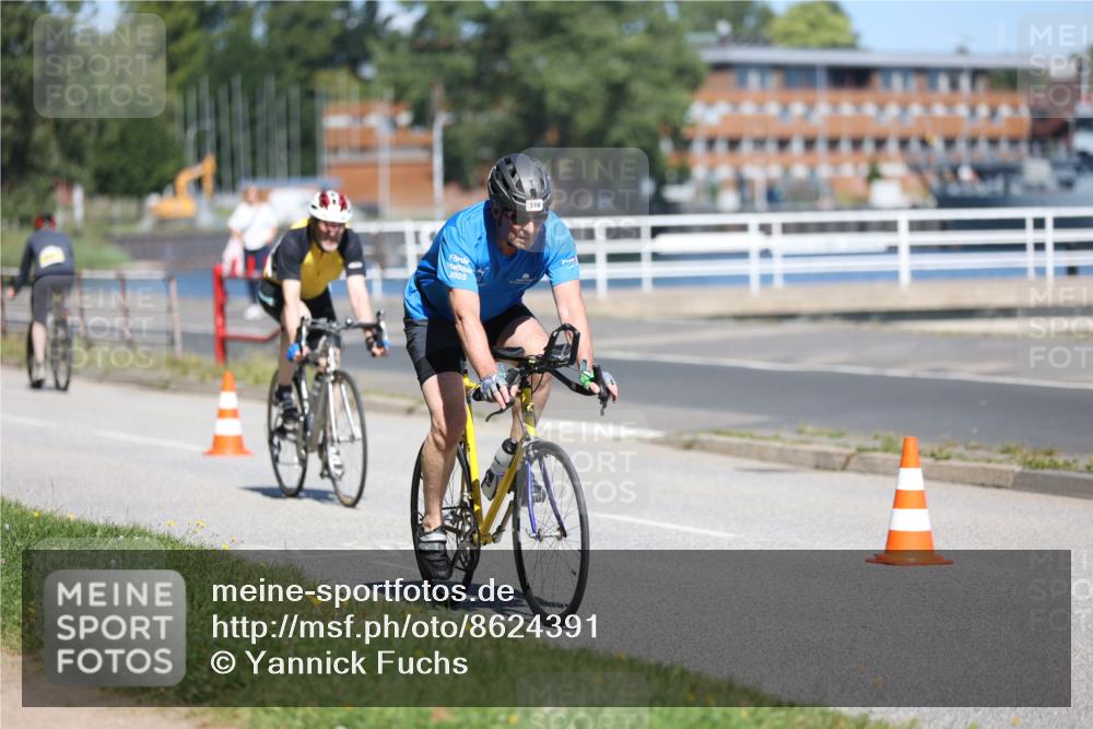 17.08.2025 - KN Förde Triathlon 2025 Yannick Fuchs http://msf.ph/oto/8624391 17.08.2025 11:31:29 Radfahren 265, 283, 311, 376, 387, 605, 620, 316, 641 meine-sportfotos.de
