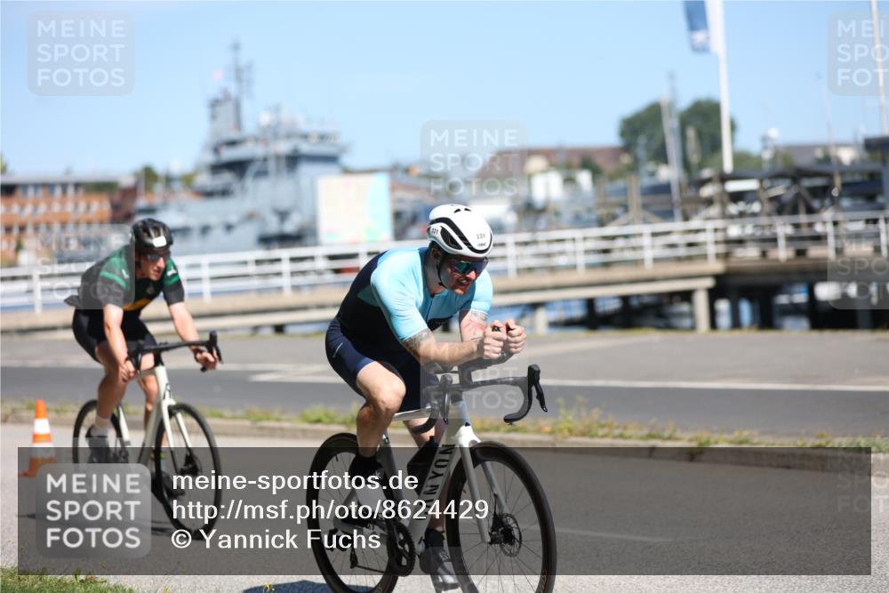 17.08.2025 - KN Förde Triathlon 2025 Yannick Fuchs http://msf.ph/oto/8624429 17.08.2025 11:31:43 Radfahren 273, 280, 318, 327, 331, 603, 634, 283, 311, 321, 387, 620 meine-sportfotos.de