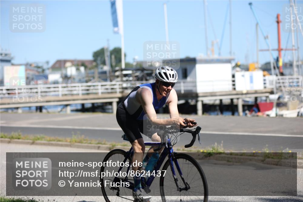 17.08.2025 - KN Förde Triathlon 2025 Yannick Fuchs http://msf.ph/oto/8624437 17.08.2025 11:31:47 Radfahren 280, 293, 318, 339, 341, 344, 634, 273, 321, 327, 331, 603 meine-sportfotos.de