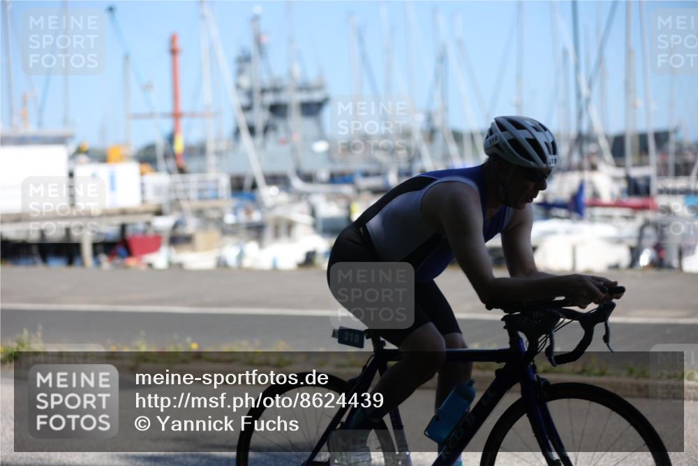 17.08.2025 - KN Förde Triathlon 2025 Yannick Fuchs http://msf.ph/oto/8624439 17.08.2025 11:31:47 Radfahren 280, 293, 318, 339, 341, 344, 634, 273, 321, 327, 331, 603 meine-sportfotos.de