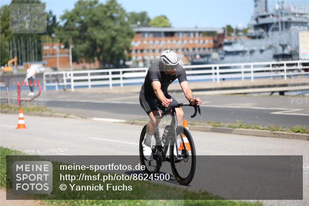 17.08.2025 - KN Förde Triathlon 2025 Yannick Fuchs http://msf.ph/oto/8624500 17.08.2025 11:32:34 Radfahren 263, 291, 324, 363, 375, 604, 364 meine-sportfotos.de