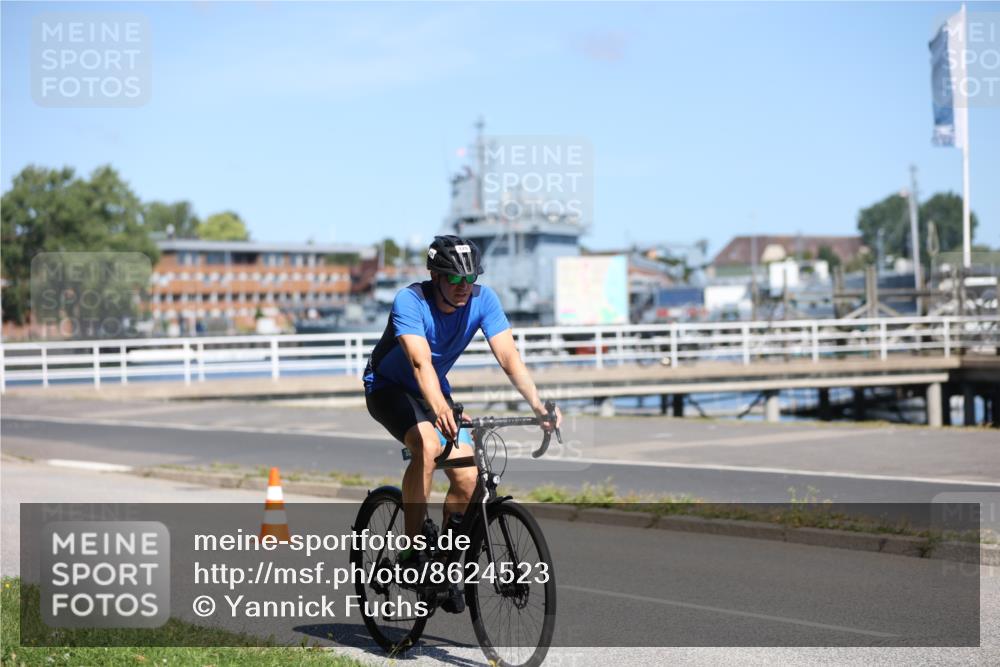 17.08.2025 - KN Förde Triathlon 2025 Yannick Fuchs http://msf.ph/oto/8624523 17.08.2025 11:32:55 Radfahren 302, 325, 348, 360, 334, 607 meine-sportfotos.de