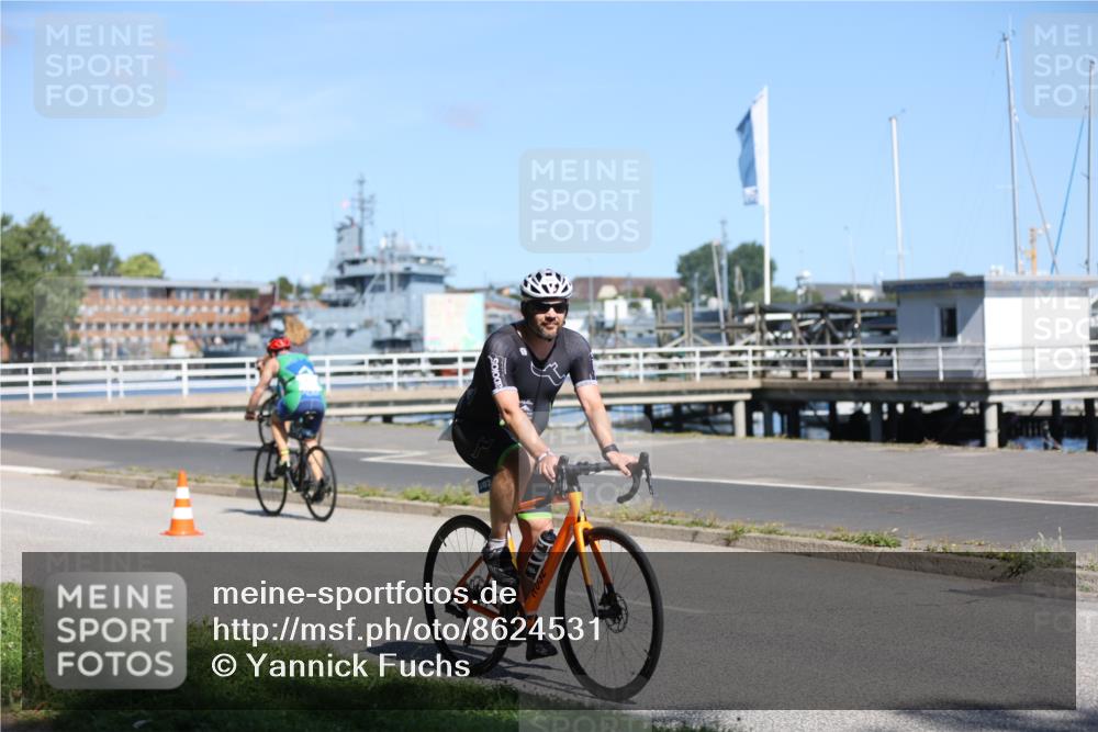 17.08.2025 - KN Förde Triathlon 2025 Yannick Fuchs http://msf.ph/oto/8624531 17.08.2025 11:32:58 Radfahren 302, 325, 348, 348, 360, 607 meine-sportfotos.de