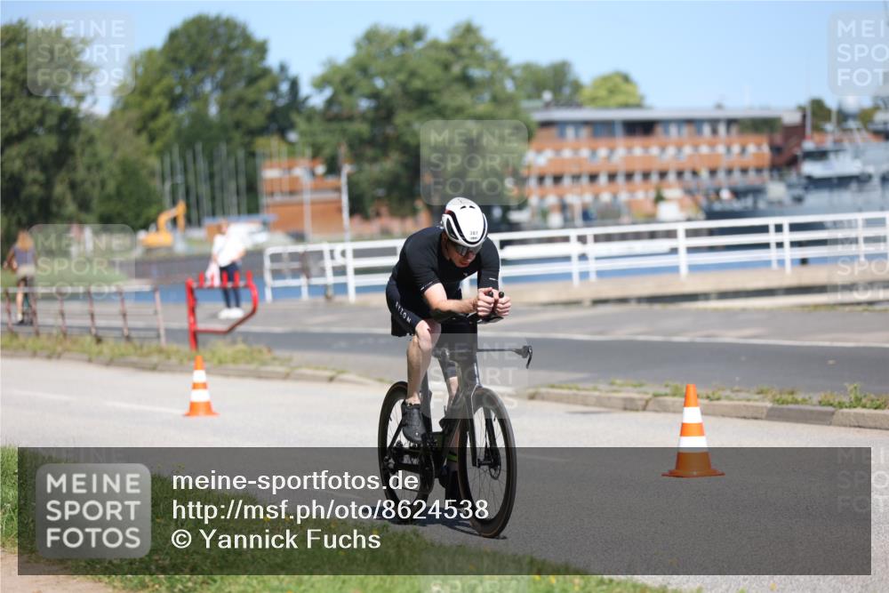 17.08.2025 - KN Förde Triathlon 2025 Yannick Fuchs http://msf.ph/oto/8624538 17.08.2025 11:33:09 Radfahren 271, 273, 362, 387, 616, 632, 641 meine-sportfotos.de