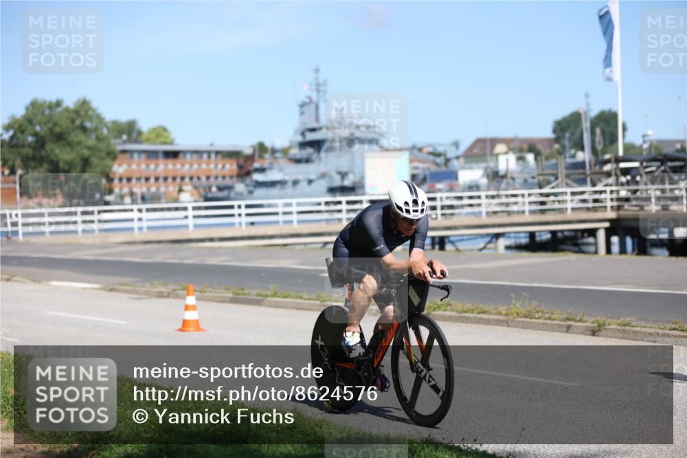 17.08.2025 - KN Förde Triathlon 2025 Yannick Fuchs http://msf.ph/oto/8624576 17.08.2025 11:33:27 Radfahren 280, 284, 296, 311, 329, 339, 341, 350, 371, 601, 633, 642, 296, 327, 601 meine-sportfotos.de