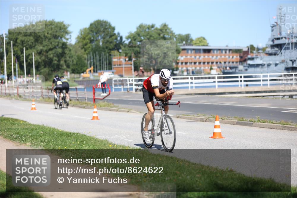 17.08.2025 - KN Förde Triathlon 2025 Yannick Fuchs http://msf.ph/oto/8624622 17.08.2025 11:33:46 Radfahren 281, 288, 306, 356, 370, 389, 293, 343, 374, 613, 638 meine-sportfotos.de