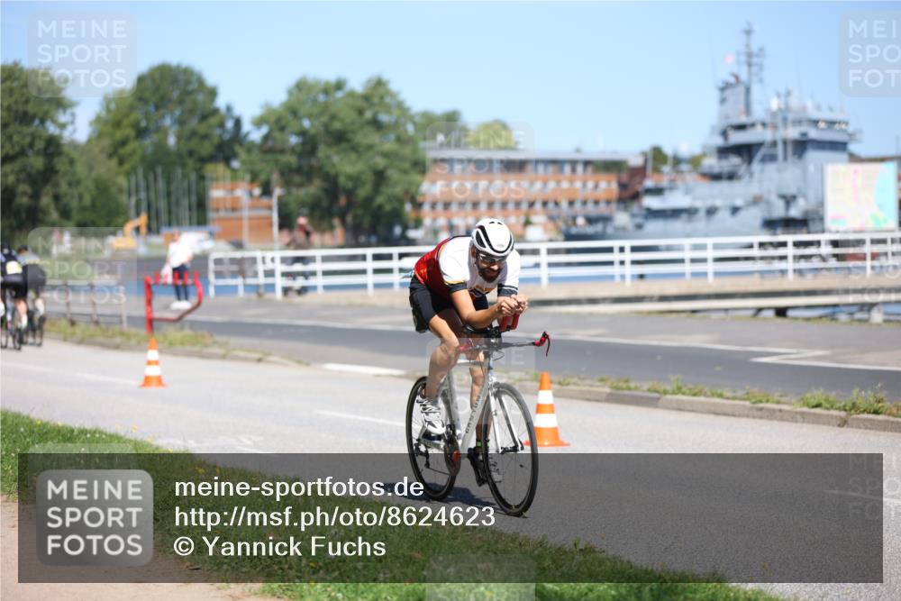 17.08.2025 - KN Förde Triathlon 2025 Yannick Fuchs http://msf.ph/oto/8624623 17.08.2025 11:33:47 Radfahren 281, 288, 306, 356, 370, 389, 293, 343, 374, 613, 638 meine-sportfotos.de
