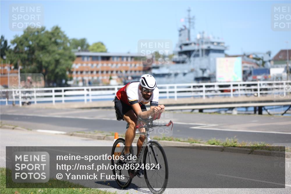 17.08.2025 - KN Förde Triathlon 2025 Yannick Fuchs http://msf.ph/oto/8624624 17.08.2025 11:33:47 Radfahren 281, 288, 306, 356, 370, 389, 293, 343, 374, 613, 638 meine-sportfotos.de