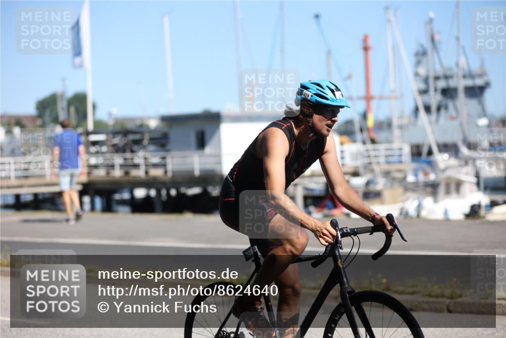 17.08.2025 - KN Förde Triathlon 2025 Yannick Fuchs http://msf.ph/oto/8624640 17.08.2025 11:34:06 Radfahren 307, 330, 379, 639 meine-sportfotos.de