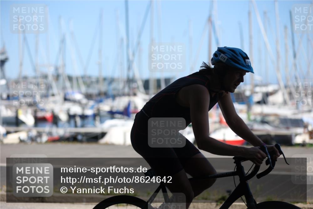 17.08.2025 - KN Förde Triathlon 2025 Yannick Fuchs http://msf.ph/oto/8624642 17.08.2025 11:34:06 Radfahren 307, 330, 379, 639 meine-sportfotos.de