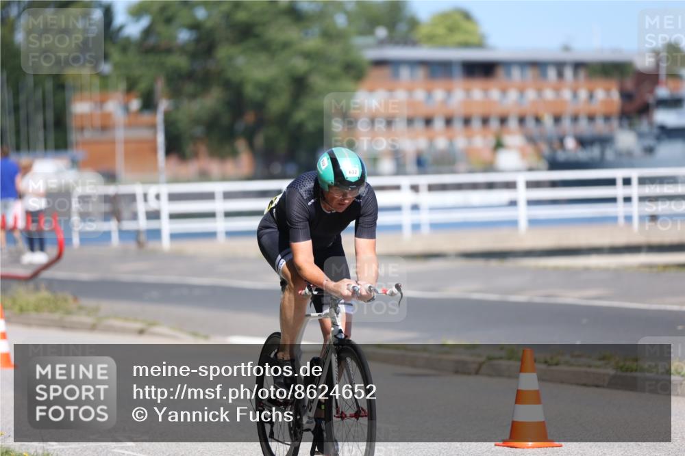 17.08.2025 - KN Förde Triathlon 2025 Yannick Fuchs http://msf.ph/oto/8624652 17.08.2025 11:34:36 Radfahren 300, 309, 348, 360, 363, 365, 608, 616, 632, 375 meine-sportfotos.de