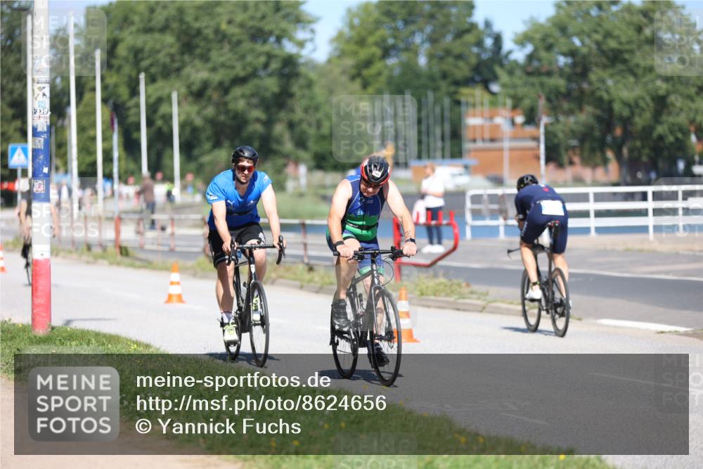 17.08.2025 - KN Förde Triathlon 2025 Yannick Fuchs http://msf.ph/oto/8624656 17.08.2025 11:34:38 Radfahren 309, 328, 348, 360, 363, 365, 608, 616, 632, 300, 375 meine-sportfotos.de
