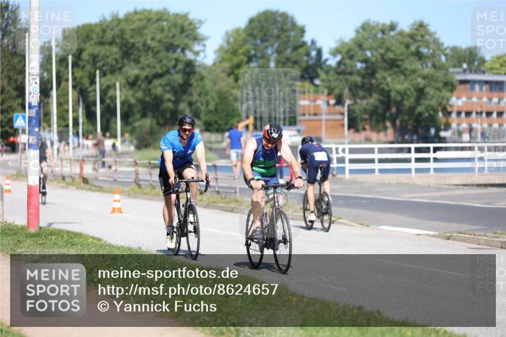 17.08.2025 - KN Förde Triathlon 2025 Yannick Fuchs http://msf.ph/oto/8624657 17.08.2025 11:34:38 Radfahren 309, 328, 348, 360, 363, 365, 608, 616, 632, 300, 375 meine-sportfotos.de