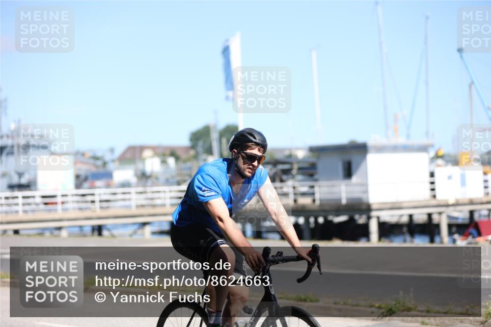 17.08.2025 - KN Förde Triathlon 2025 Yannick Fuchs http://msf.ph/oto/8624663 17.08.2025 11:34:40 Radfahren 303, 309, 328, 348, 360, 363, 365, 608, 616, 632, 300, 632 meine-sportfotos.de