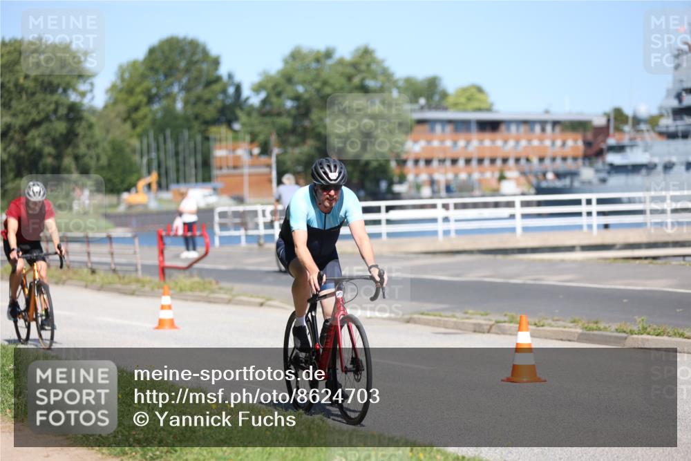 17.08.2025 - KN Förde Triathlon 2025 Yannick Fuchs http://msf.ph/oto/8624703 17.08.2025 11:35:12 Radfahren 329, 345, 350, 371, 374, 610, 613, 617, 638, 284, 295, 349 meine-sportfotos.de