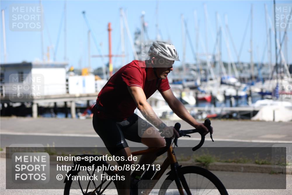 17.08.2025 - KN Förde Triathlon 2025 Yannick Fuchs http://msf.ph/oto/8624713 17.08.2025 11:35:15 Radfahren 329, 345, 350, 371, 374, 601, 610, 613, 638, 617 meine-sportfotos.de