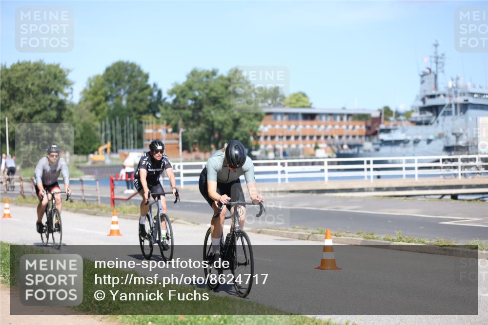 17.08.2025 - KN Förde Triathlon 2025 Yannick Fuchs http://msf.ph/oto/8624717 17.08.2025 11:35:17 Radfahren 329, 345, 350, 371, 374, 601, 610, 613, 638, 350, 617 meine-sportfotos.de