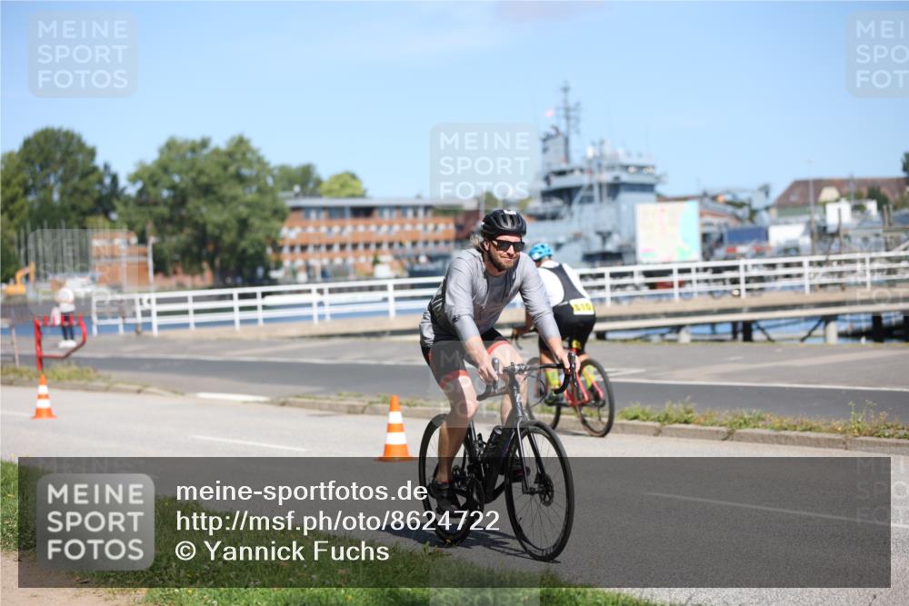 17.08.2025 - KN Förde Triathlon 2025 Yannick Fuchs http://msf.ph/oto/8624722 17.08.2025 11:35:19 Radfahren 323, 345, 371, 374, 601, 613, 638, 329, 350, 610, 617 meine-sportfotos.de