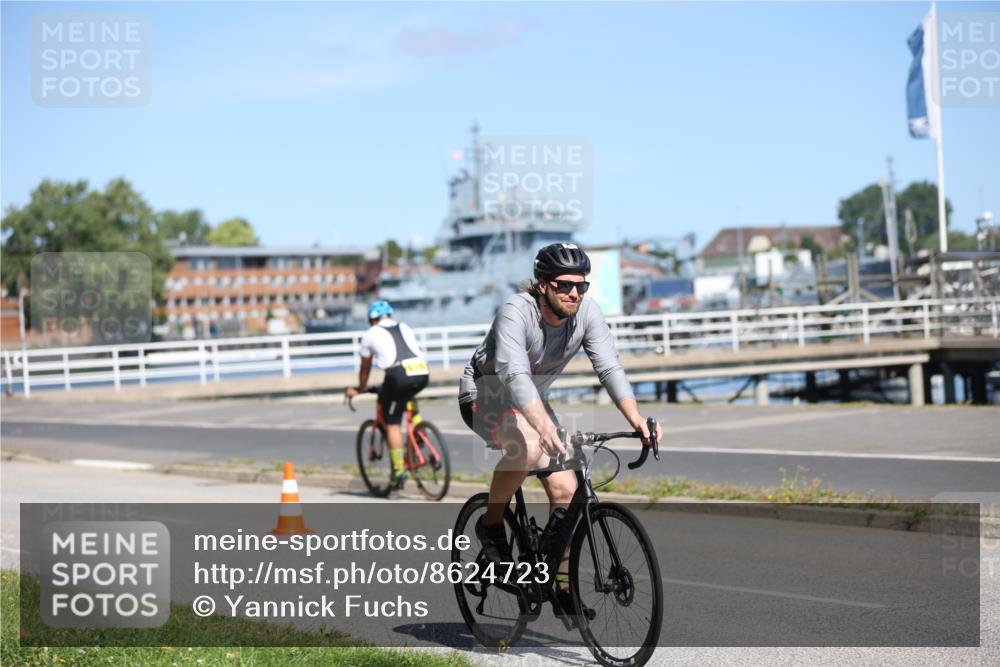 17.08.2025 - KN Förde Triathlon 2025 Yannick Fuchs http://msf.ph/oto/8624723 17.08.2025 11:35:19 Radfahren 323, 345, 371, 374, 601, 613, 638, 329, 350, 610, 617 meine-sportfotos.de