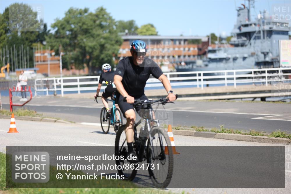 17.08.2025 - KN Förde Triathlon 2025 Yannick Fuchs http://msf.ph/oto/8624731 17.08.2025 11:35:22 Radfahren 323, 356, 371, 374, 601, 613, 329, 345, 350, 371, 610, 613, 638 meine-sportfotos.de