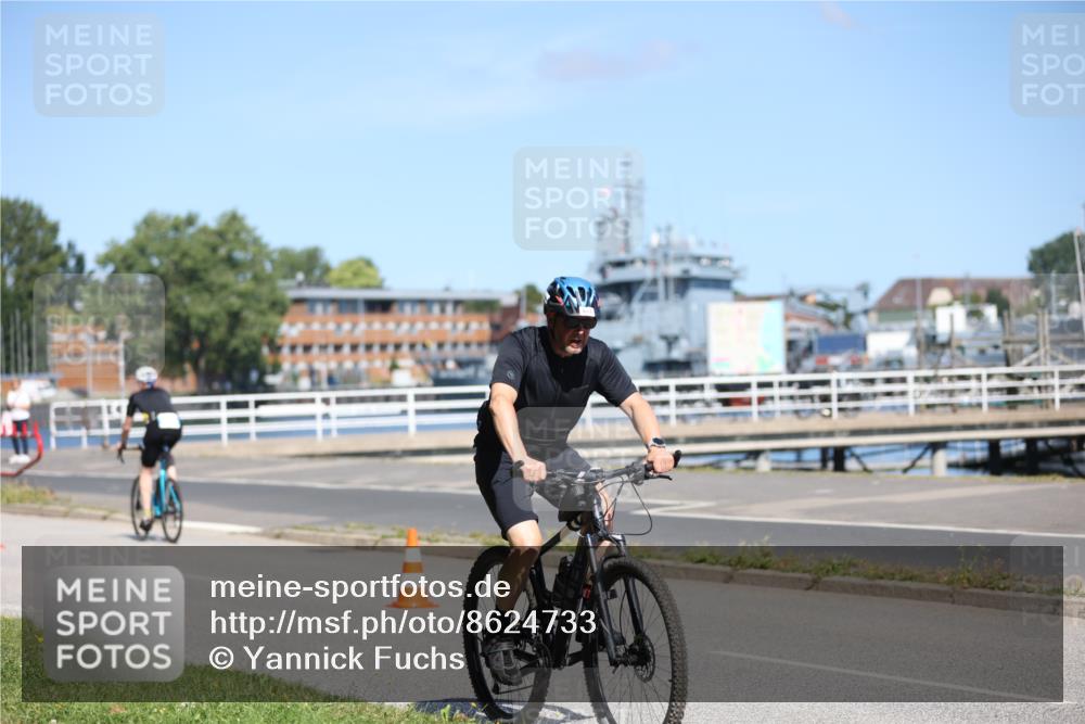 17.08.2025 - KN Förde Triathlon 2025 Yannick Fuchs http://msf.ph/oto/8624733 17.08.2025 11:35:22 Radfahren 323, 356, 371, 374, 601, 613, 329, 345, 350, 371, 610, 613, 638 meine-sportfotos.de