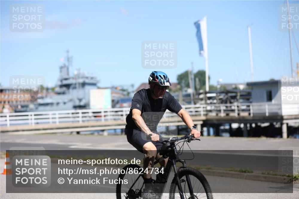 17.08.2025 - KN Förde Triathlon 2025 Yannick Fuchs http://msf.ph/oto/8624734 17.08.2025 11:35:22 Radfahren 323, 356, 371, 374, 601, 613, 329, 345, 350, 371, 610, 613, 638 meine-sportfotos.de