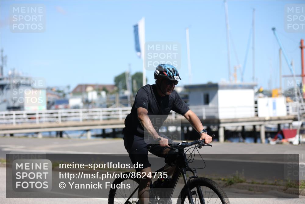 17.08.2025 - KN Förde Triathlon 2025 Yannick Fuchs http://msf.ph/oto/8624735 17.08.2025 11:35:23 Radfahren 323, 356, 374, 601, 329, 345, 350, 371, 610, 613, 638 meine-sportfotos.de