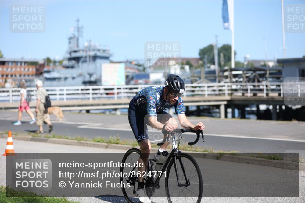 17.08.2025 - KN Förde Triathlon 2025 Yannick Fuchs http://msf.ph/oto/8624771 17.08.2025 11:35:49 Radfahren 330, 384, 307, 310, 380, 609 meine-sportfotos.de