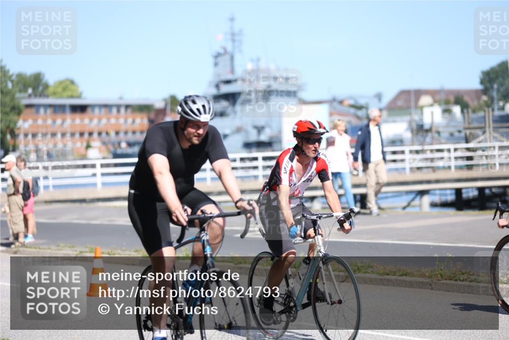 17.08.2025 - KN Förde Triathlon 2025 Yannick Fuchs http://msf.ph/oto/8624793 17.08.2025 11:36:11 Radfahren 309, 326, 328, 352, 367, 612, 630, 635, 639, 300, 608, 612 meine-sportfotos.de