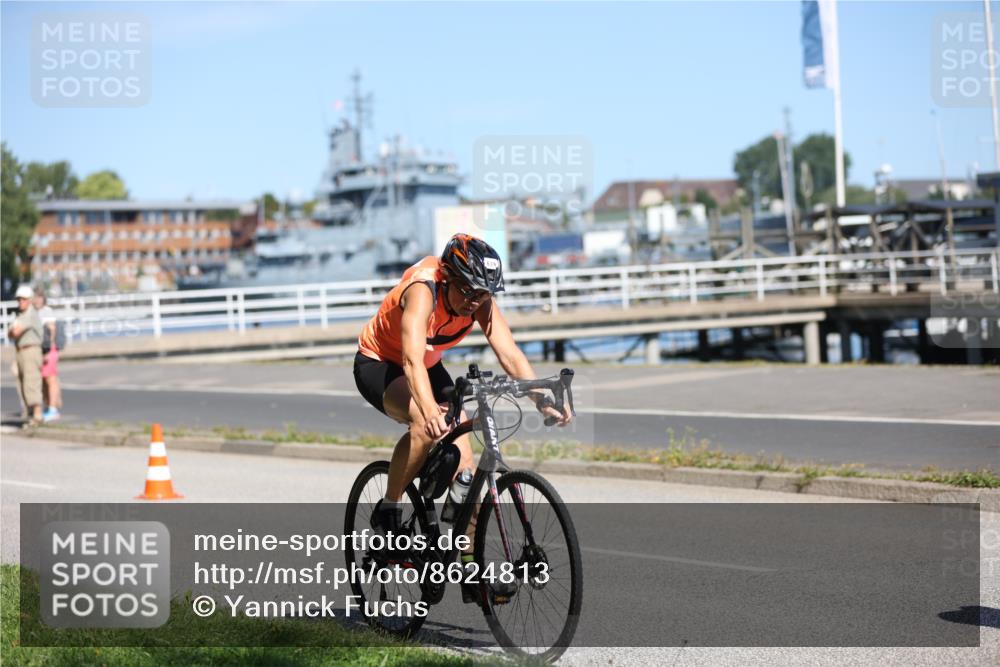 17.08.2025 - KN Förde Triathlon 2025 Yannick Fuchs http://msf.ph/oto/8624813 17.08.2025 11:36:19 Radfahren 285, 303, 328, 351, 367, 622, 630, 639, 309, 326, 352, 635 meine-sportfotos.de