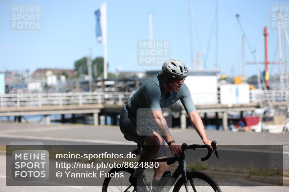 17.08.2025 - KN Förde Triathlon 2025 Yannick Fuchs http://msf.ph/oto/8624830 17.08.2025 11:36:31 Radfahren 295, 297, 351, 353, 354, 618, 621, 623, 643, 285, 303, 351, 622 meine-sportfotos.de