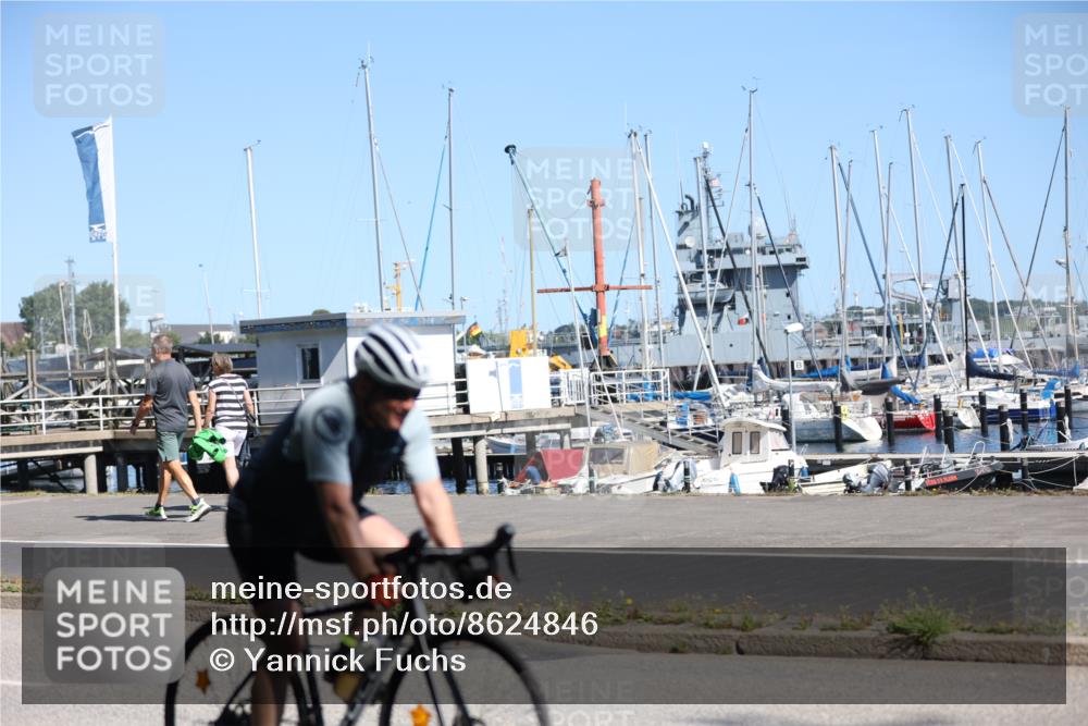 17.08.2025 - KN Förde Triathlon 2025 Yannick Fuchs http://msf.ph/oto/8624846 17.08.2025 11:36:37 Radfahren 353, 354, 372, 619, 623, 625, 295, 297, 351, 618, 621, 643 meine-sportfotos.de
