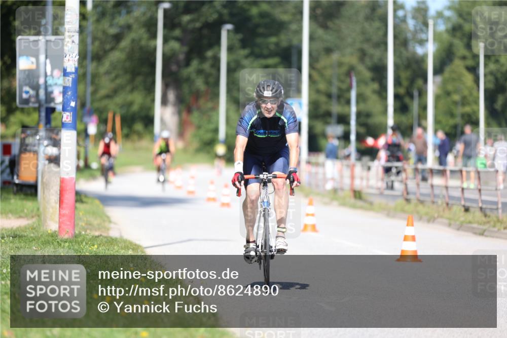 17.08.2025 - KN Förde Triathlon 2025 Yannick Fuchs http://msf.ph/oto/8624890 17.08.2025 11:37:21 Radfahren 373, 377, 380, 609, 614, 615, 310, 629 meine-sportfotos.de