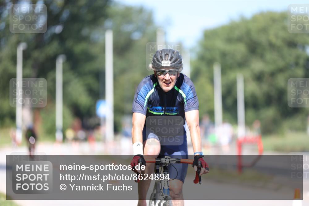 17.08.2025 - KN Förde Triathlon 2025 Yannick Fuchs http://msf.ph/oto/8624894 17.08.2025 11:37:22 Radfahren 332, 373, 377, 380, 609, 614, 615, 310, 629 meine-sportfotos.de