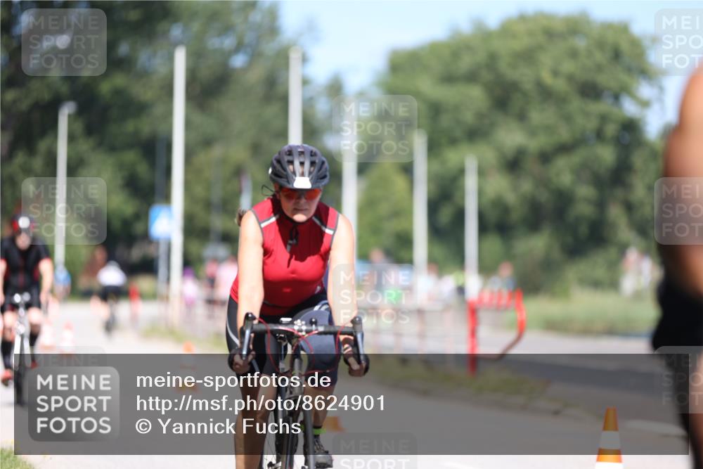 17.08.2025 - KN Förde Triathlon 2025 Yannick Fuchs http://msf.ph/oto/8624901 17.08.2025 11:37:29 Radfahren 308, 332, 368, 377, 380, 606, 614, 373, 377, 609, 615 meine-sportfotos.de