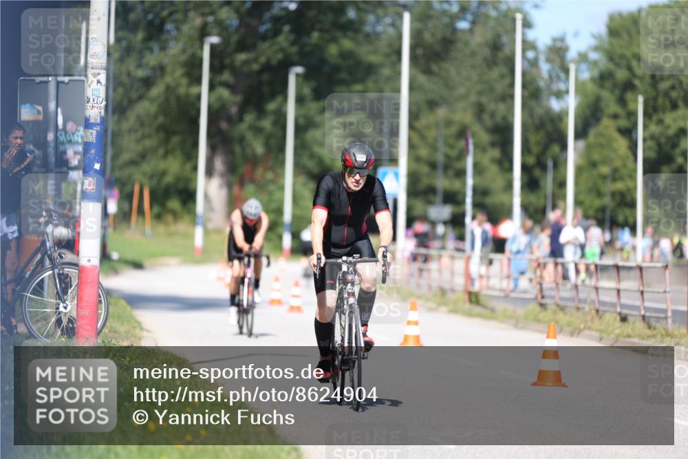 17.08.2025 - KN Förde Triathlon 2025 Yannick Fuchs http://msf.ph/oto/8624904 17.08.2025 11:37:30 Radfahren 308, 332, 368, 380, 606, 614, 377, 609 meine-sportfotos.de